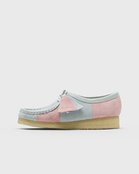 Clarks Wallabee. Blue|pink