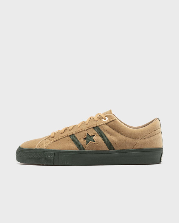 Converse X Undefeated One Star Academy Pro brown