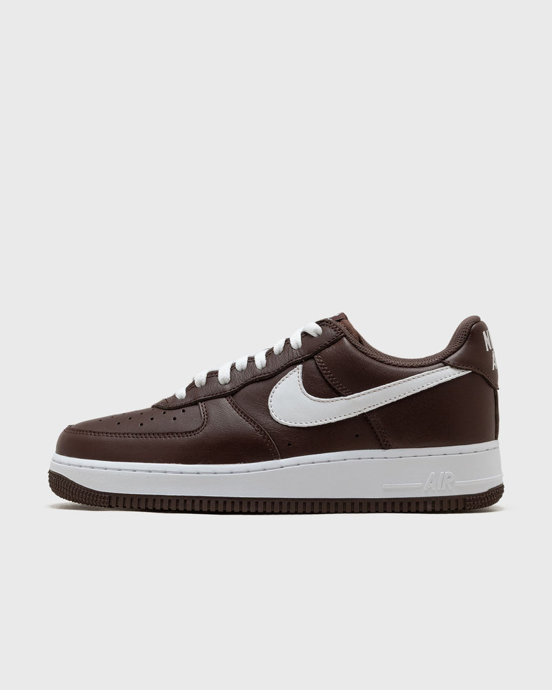 Nike AIR FORCE 1 LOW RETRO QS brown