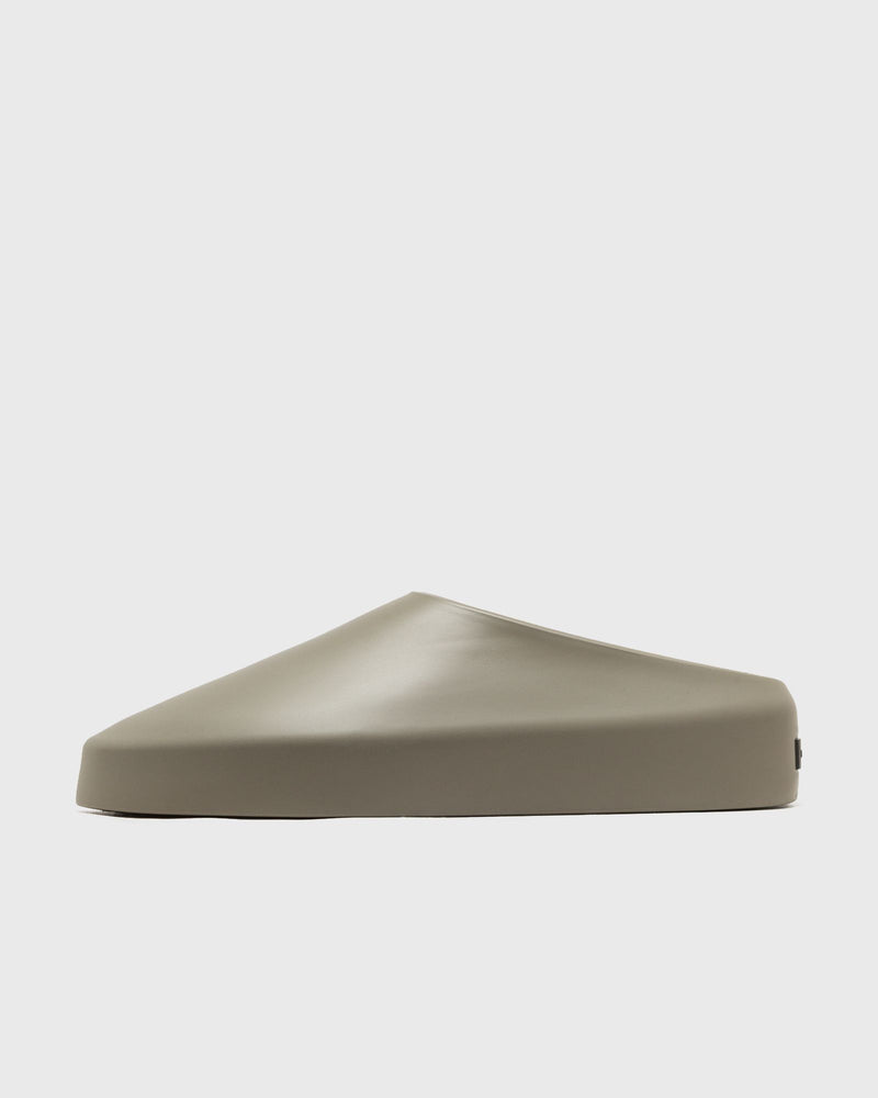 Fear Of God California 2.0 grey