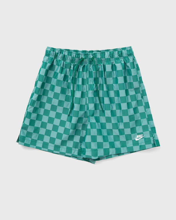 Nike Club Flow Shorts green