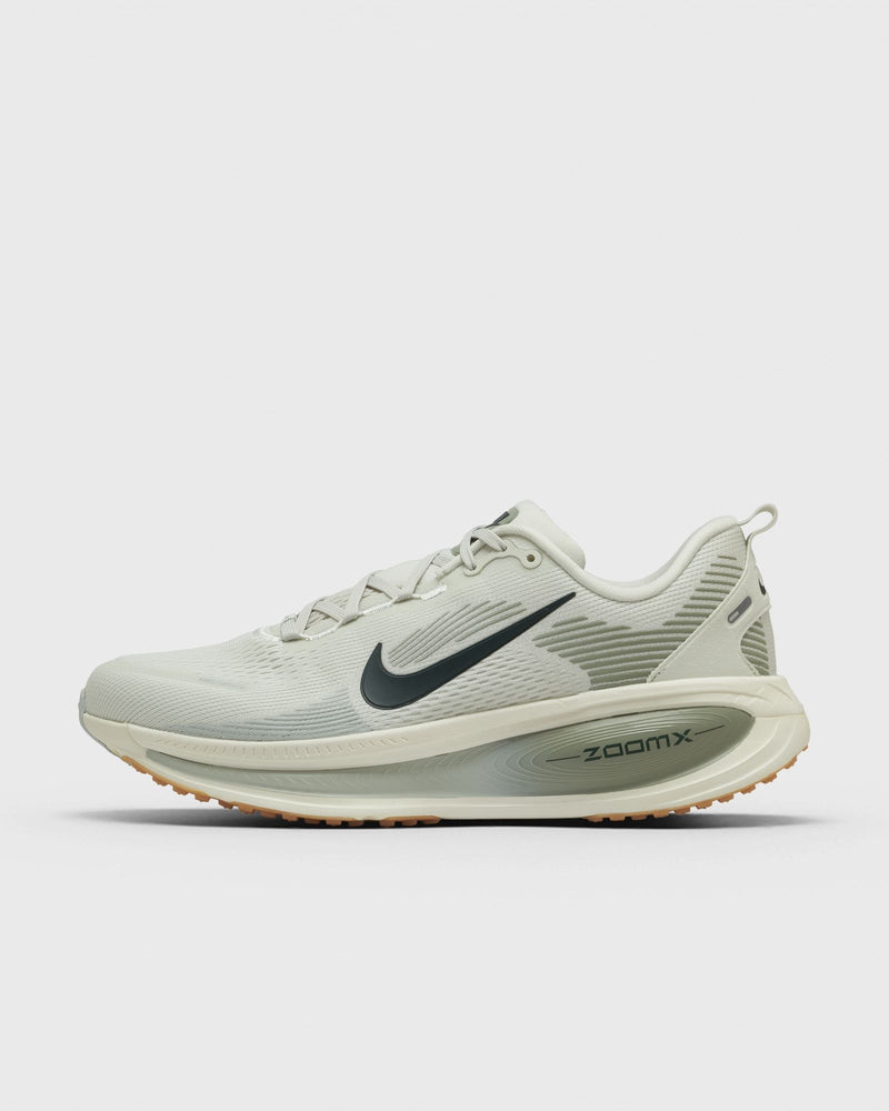 Nike Vomero 18 Black