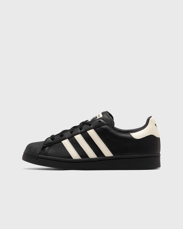 Adidas X AVAVAV WMNS SUPERFINGER SUPERST black