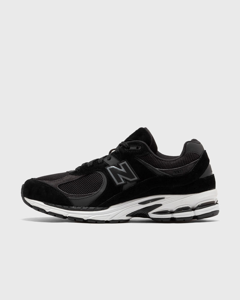 New Balance 2002R black