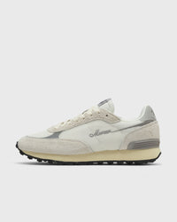 Mercer the Re-Racer Beige
