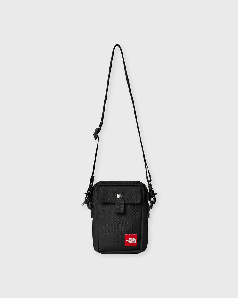 The North Face TNF Red Box Small Carry Bag black