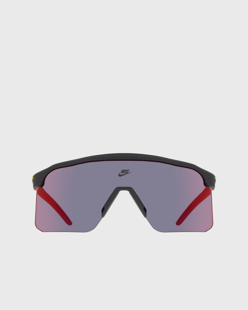 Nike EXPEDITION SHIELD grey