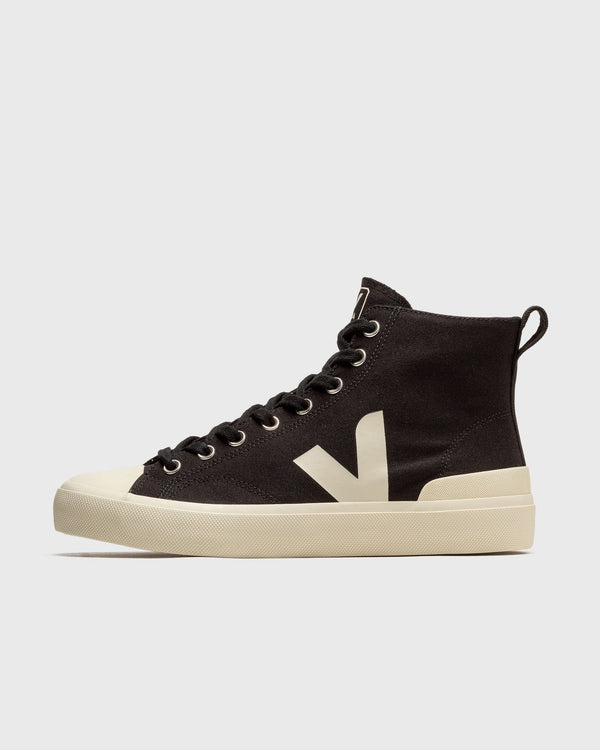 Veja WATA II black