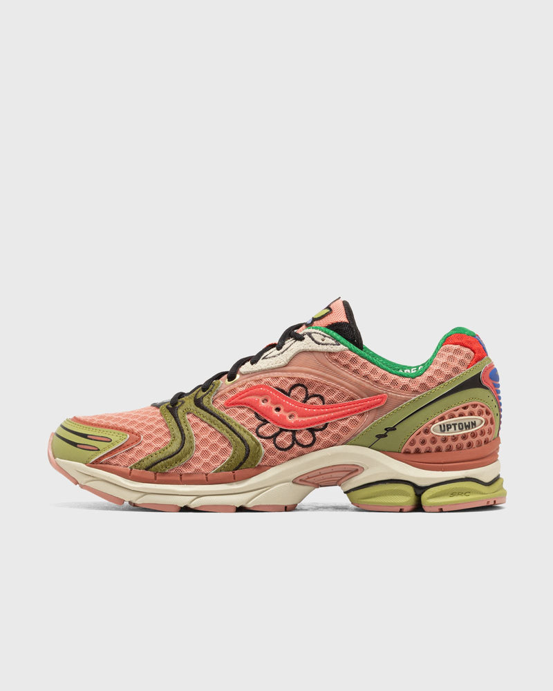 Saucony X JAE TIPS PROGRID TRIUMPH 4 pink