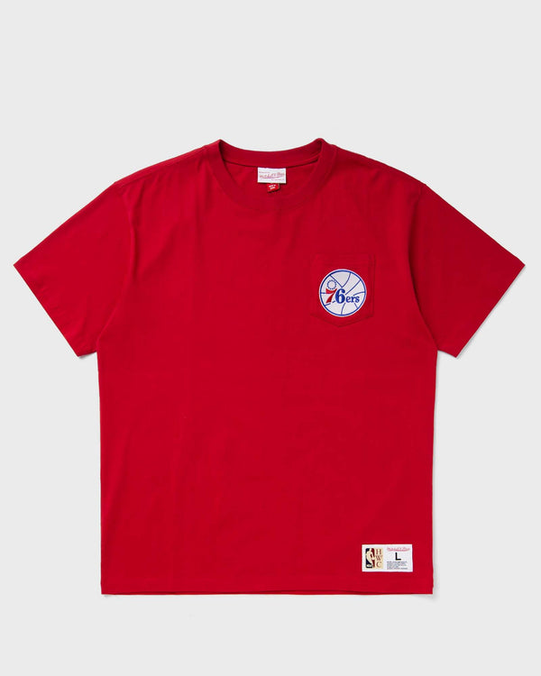 Mitchell & Ness NBA PREMIUM POCKET TEE PHILADELPHIA 76ERS red