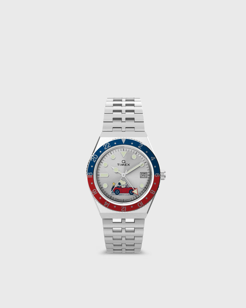 Timex Peanuts Q GMT - Car Stainless Steel Case and Bracelet 38mm case silver
