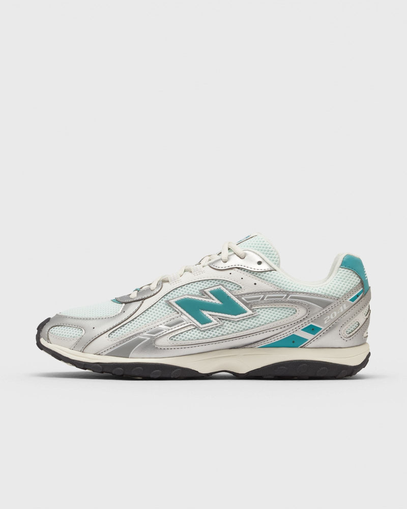 New Balance 204 Silver