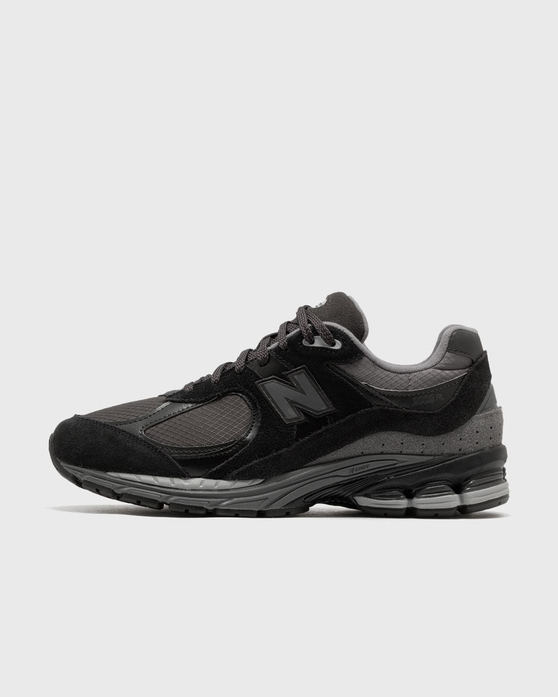 New Balance 2002 black