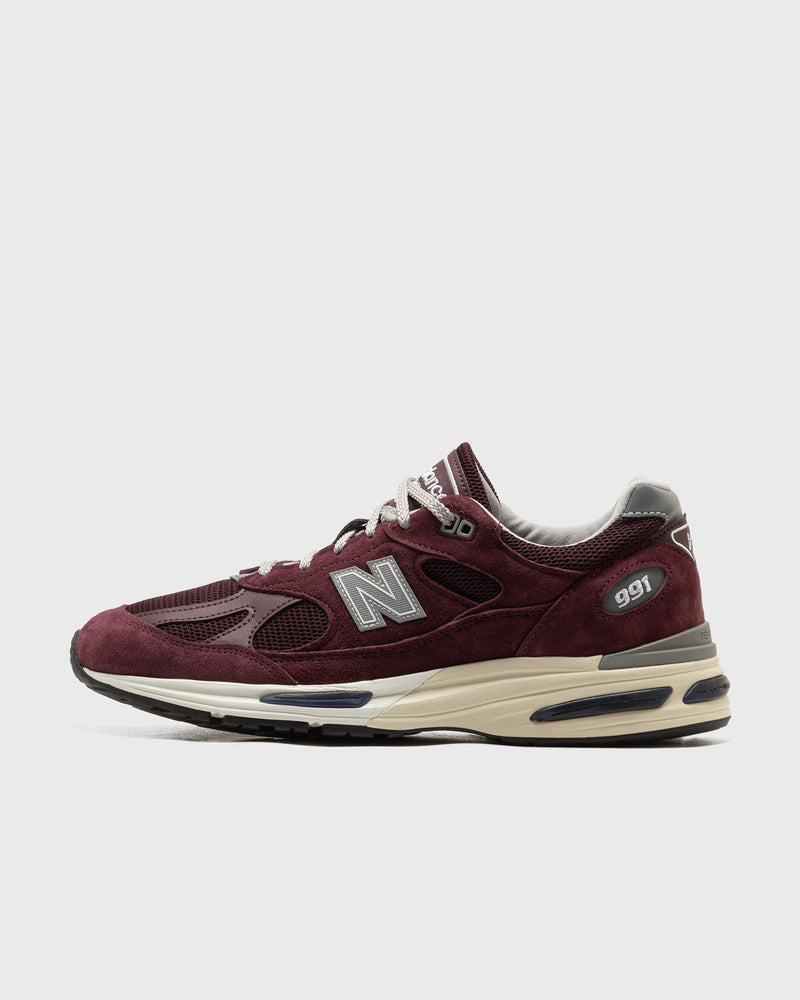 New Balance Made In UK U991v2 red