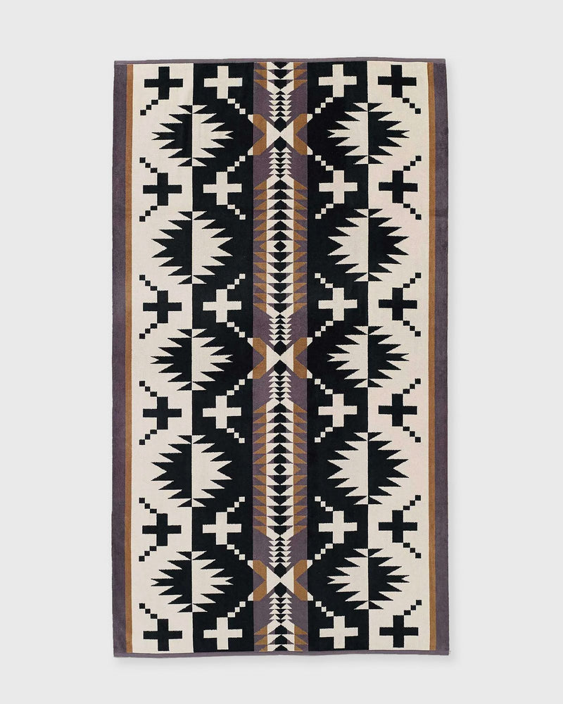 Pendleton OVERSIZED JACQUARD SPA TOWEL black|white