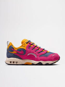 Nike Air Terra Humara SP Alchemy Pink Sneakers