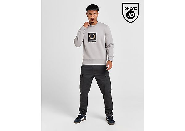 Fred Perry Logo Crew Sweatshirt  Grey