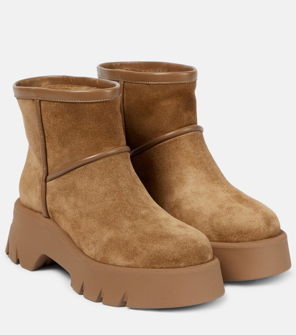 Gianvito Rossi Shearling-lined suede ankle boots