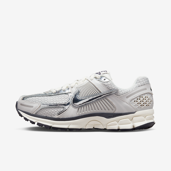 Tenis Para Mujer Nike Zoom Vomero 5 Gris