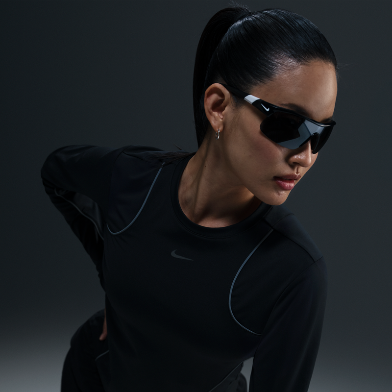 Playera de correr de manga larga para mujer Nike Running Division Negro