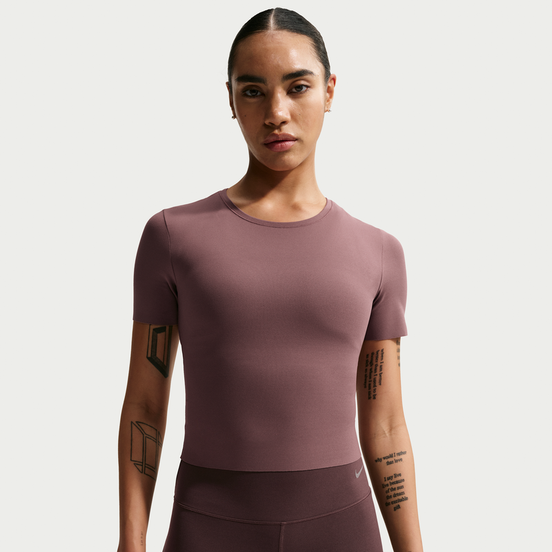 Playera de manga corta Dri-FIT para mujer Nike Zenvy