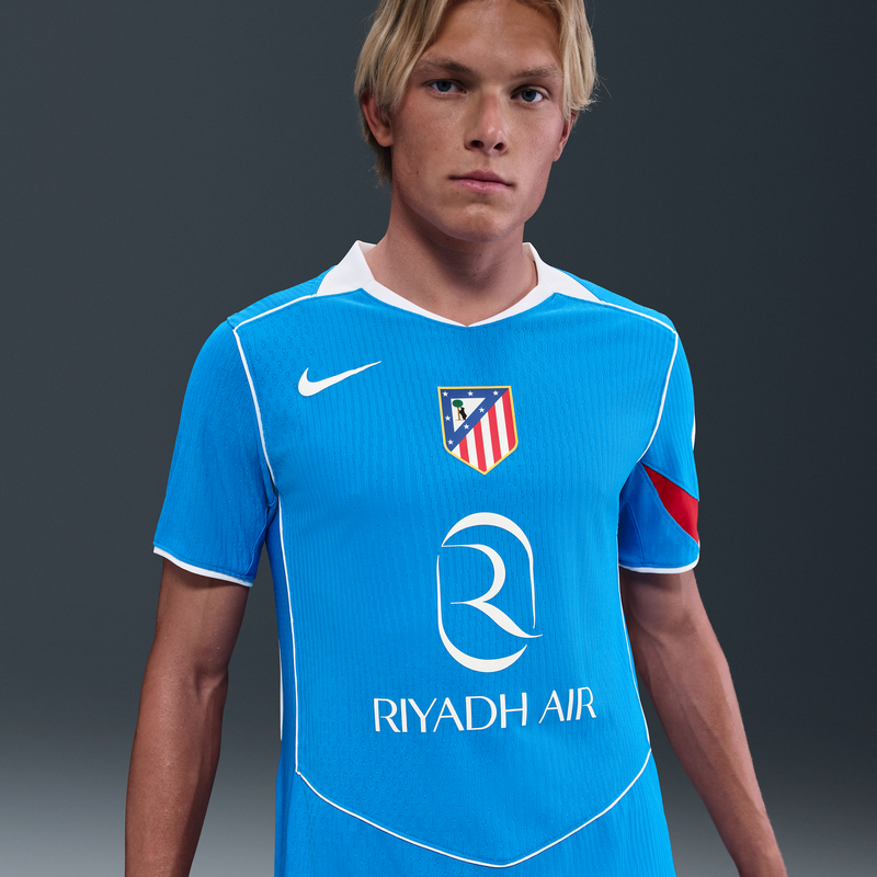 Jersey de fútbol Nike Dri-FIT ADV Total 90 Authentic del Atlético Madrid alternativo 2025/26 Match para hombre Azul