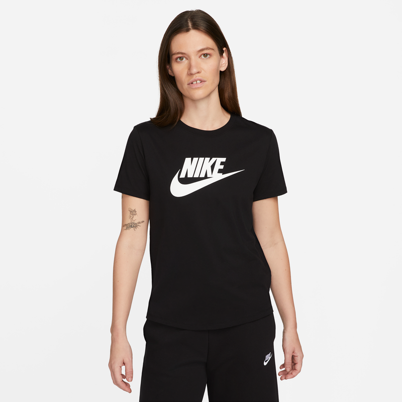 Playera con logotipo para mujer Nike Sportswear Essentials Negro