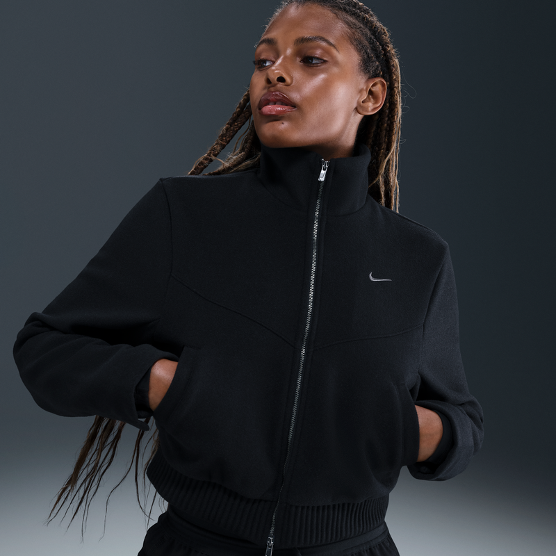 Chamarra Entallada Para Mujer Nike Sportswear Windrunner Negro