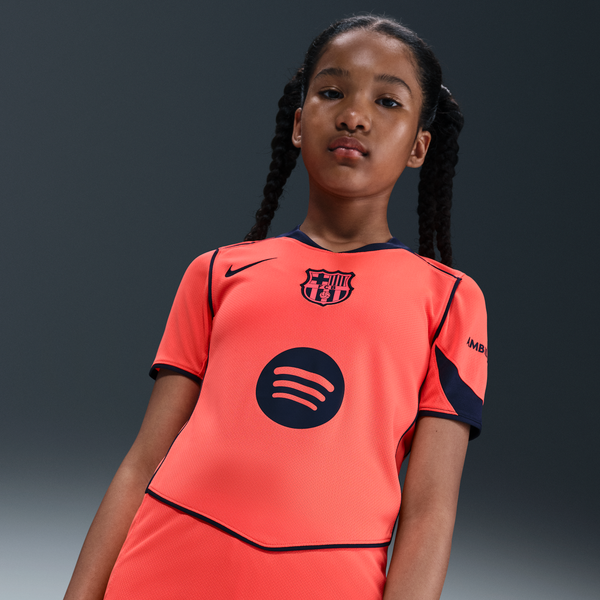 Jersey De Fútbol Nike Dri-Fit Total 90 Replica Del Fc Barcelona Alternativo 2025/26 Stadium Para Niños Talla Grande Naranja