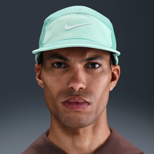 Gorra Swoosh Sin Estructura Nike Fly Dri-Fit Verde