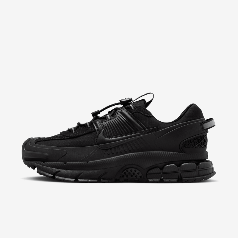 Tenis Acondicionados Para El Invierno Para Mujer Nike Zoom Vomero Roam Negro