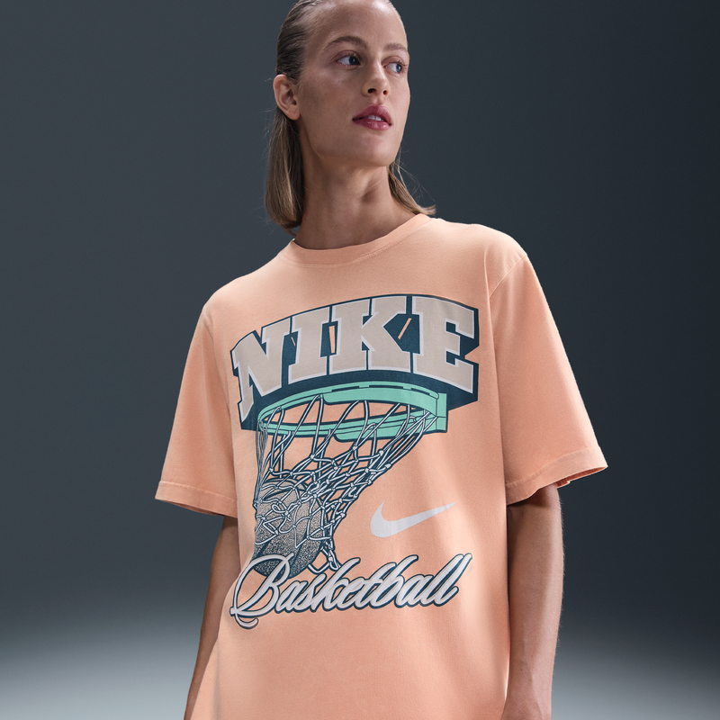 Playera De Básquetbol Con Gráfico Holgada Para Mujer Nike Rosa