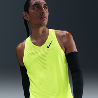 Camiseta sin mangas de correr Dri-FIT ADV para hombre Nike AeroSwift Amarillo