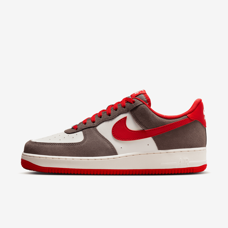 Tenis para hombre Nike Air Force 1 '07 LV8 Gris
