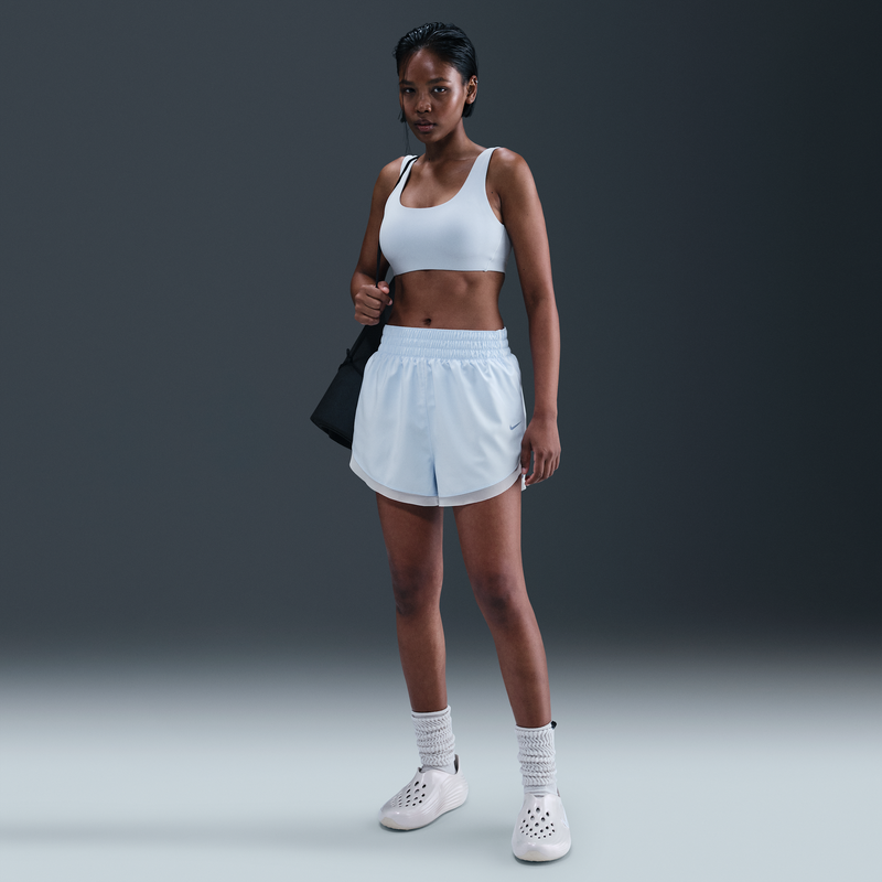 Shorts Dri-Fit Holgados De 8 Cm Con Forro De Ropa Interior Para Mujer Nike One Azul