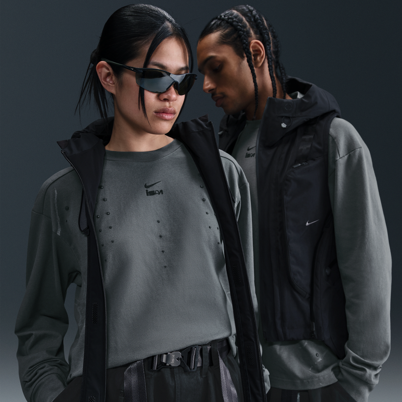 Playera de manga larga Nike ISPA Gris