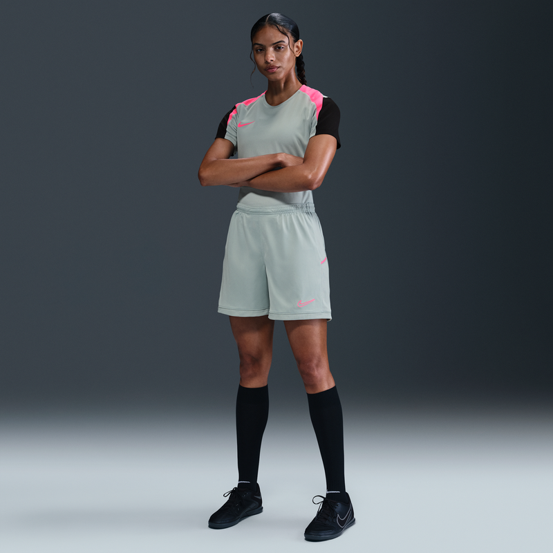 Shorts De Fútbol Dri-Fit Para Mujer Nike Academy Gris