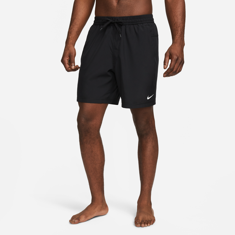 Shorts Dri-FIT de 18 cm versátiles sin forro para hombre Nike Form Negro