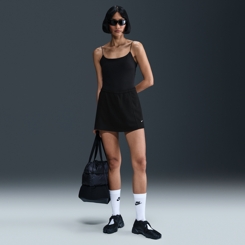 Skort Mini De French Terry De Tiro Medio Para Mujer Nike Sportswear Chill Terry Negro