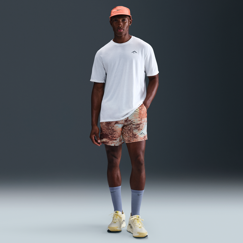 Shorts De Correr Dri-Fit De 15 Cm Con Forro De Ropa Interior Para Hombre Nike Trail Blanco