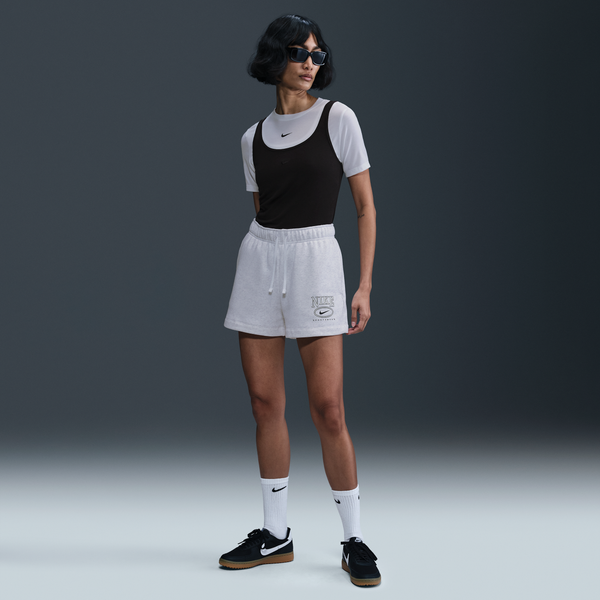 Shorts Con Gráfico De Tiro Medio De 10 Cm Para Mujer Nike Sportswear Club Fleece Marrón