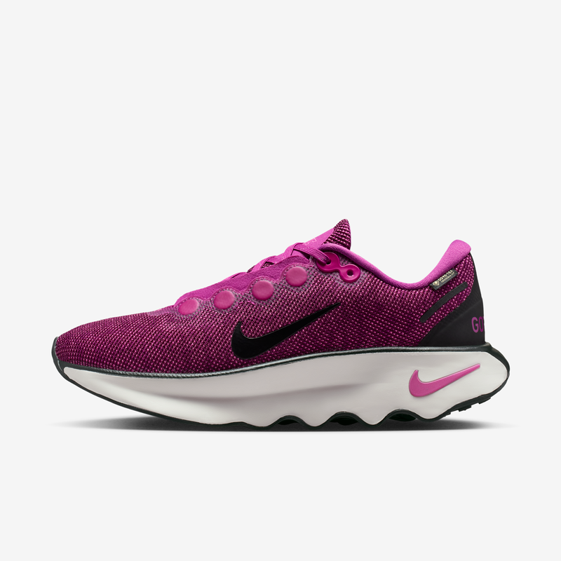 Tenis De Caminata Impermeables Para Mujer Nike Motiva Gore-Tex Rojo