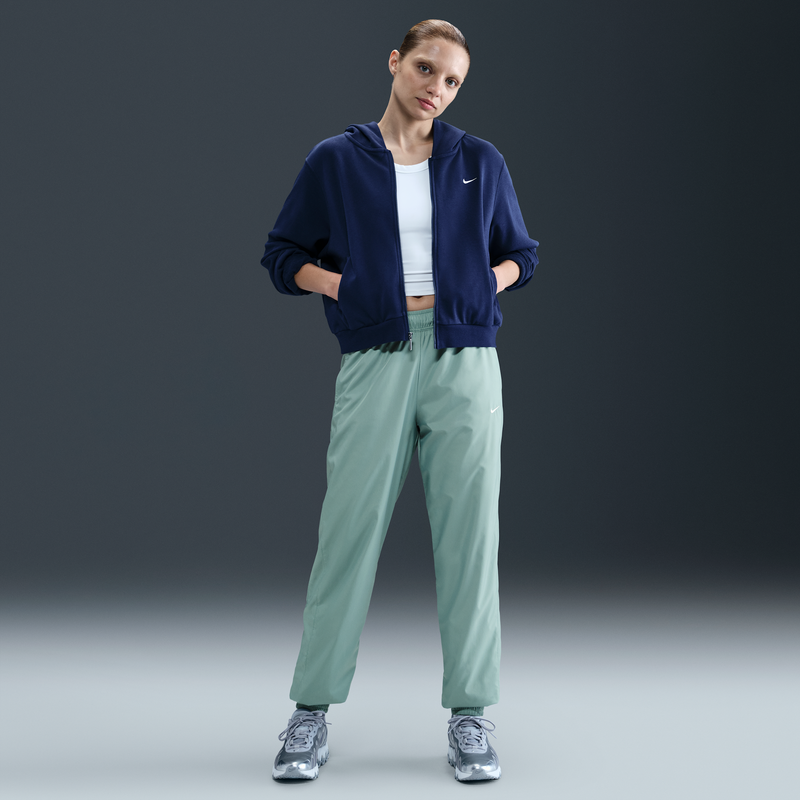 Joggers De Tiro Medio Holgados Con Protección Contra Los Rayos Uv Para Mujer Nike Sportswear Classic Wovens Verde