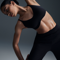 Bra deportivo convertible de baja sujeción con almohadillas para mujer Nike Alate Minimalist Negro