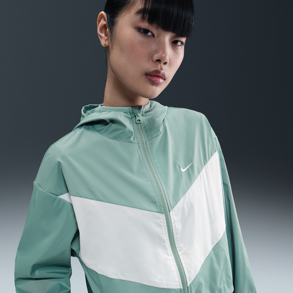 Chamarra Con Gorro De Tejido Woven Holgada Para Mujer Nike Sportswear Windrunner Verde