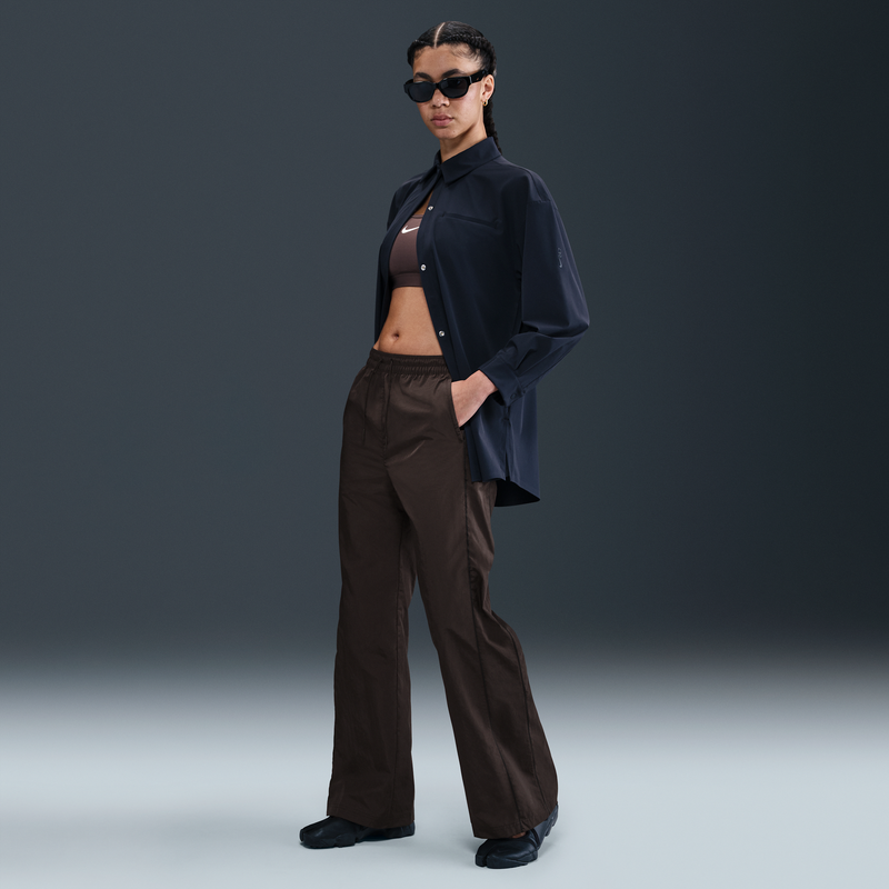 Pants Con Dobladillo Abierto De Tejido Woven De Tiro Alto Para Mujer Nike Windrunner Marrón