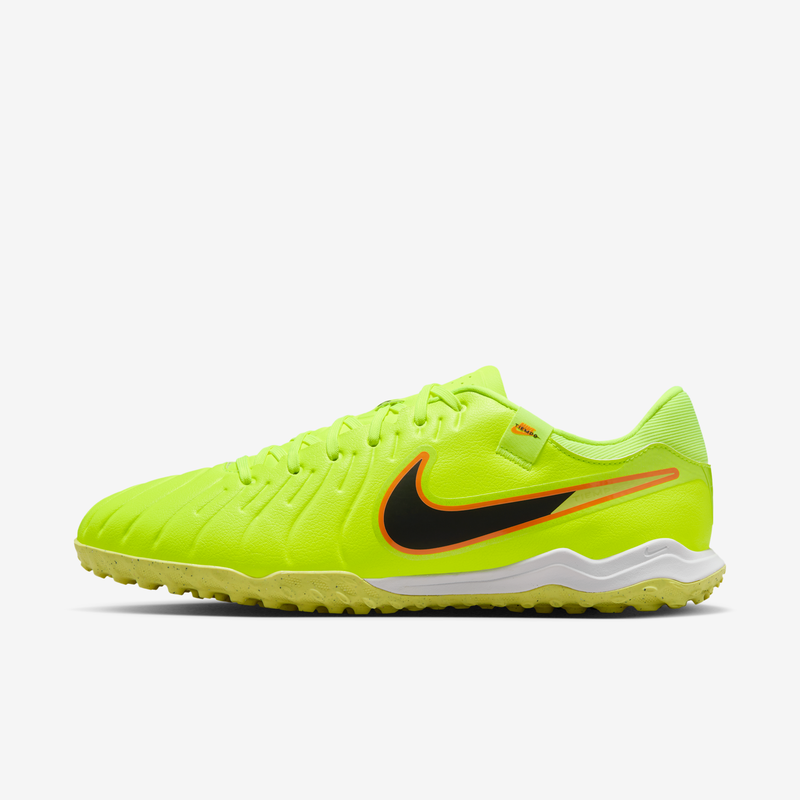 Tacos de fútbol de corte low para pasto sintético (turf) Nike Tiempo Legend 10 Academy Amarillo