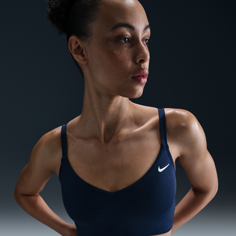 Midkini con cuello en V Nike Swim Essential para mujer