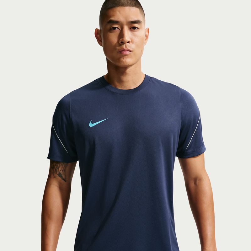 Playera de fútbol de manga corta Dri-FIT para hombre Nike Strike