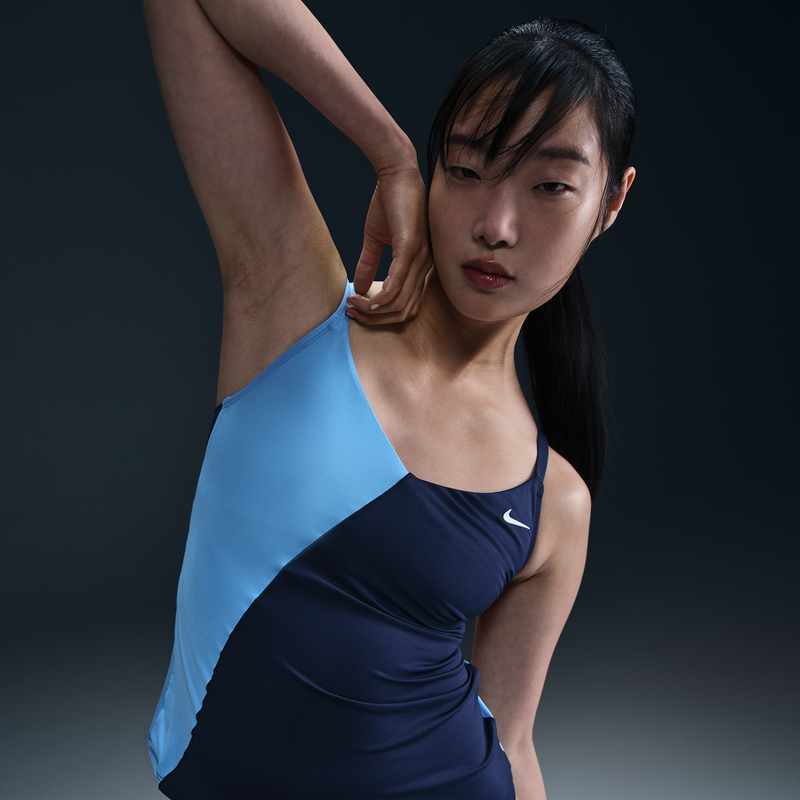 Natación Nike Tankini con cuello en V para mujer Azul